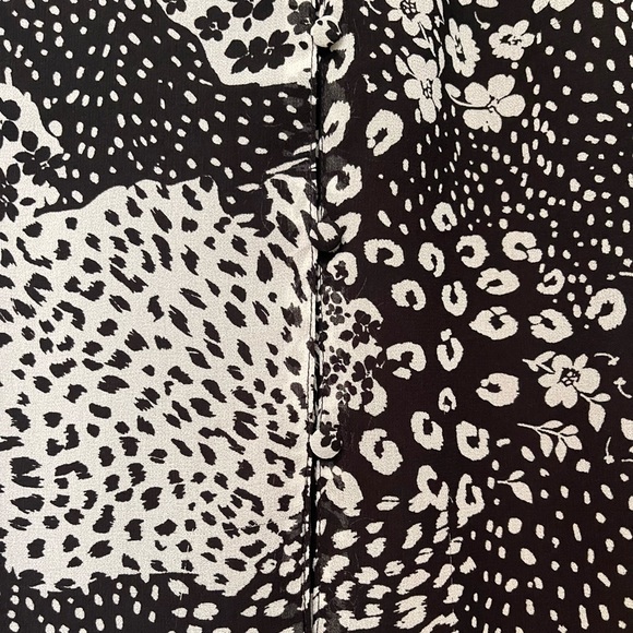 BB Dakota | Ruffle blouse - Picture 4 of 9